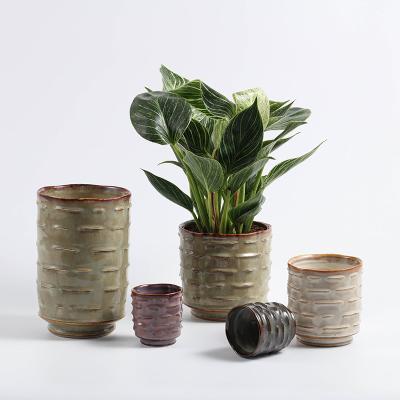 China Minimalist Indoor Home Decor Garden Supplies Wholesale Manufacturer Small Ceramic Flower Pots Planter Pot for sale