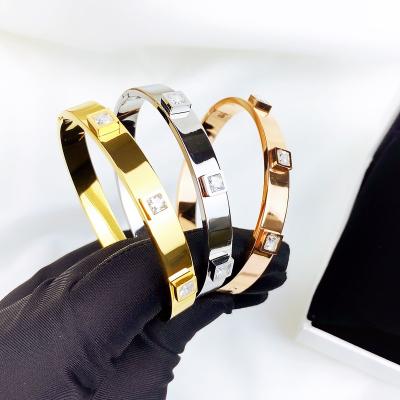 China FASHIONABLE Men's Handmade Stainless Steel Zircon Vogue Jewelry Bracelets Bangle Jewelry Trends 2020 Wholesale for sale