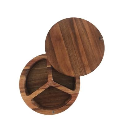 China Sustainable Wood Salt and Pepper Spice Box Anti Wet Stay Dry Turn Easily Magnet Atrraction Acacia Wood for sale