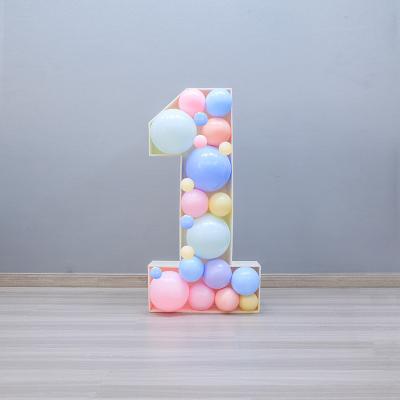 China Wedding Decoration 70/100/120CM Adult Baby Bath Birthday Balloon Display Frame Stand for sale