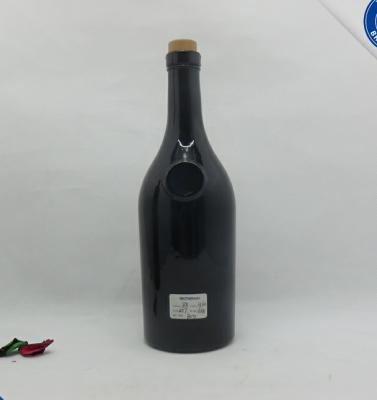 China Health 750ml Black Wine Bottle , 1350ml Black Wine Bottle With High Quality Wine Bottle Cork Food Grade for sale