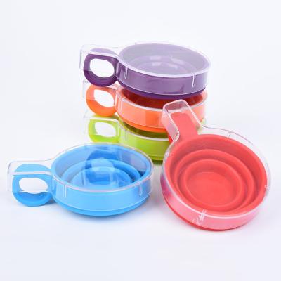 China New Style Viable Food Grade Standard Collapsible Silicone Travel Mug Heat Resistant Mug for sale