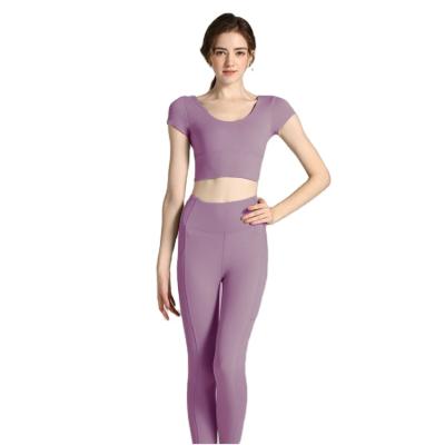 China Breathable Low Price Ready To Ship Seamless Two Piece Summer Yoga Wear Sportswear Work Out for sale