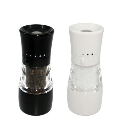 China New Professional Large Black White Plastic Kitchenware Mechanism 14.5cm Grinder Select Peppermill Salt Grinder Bottle for sale