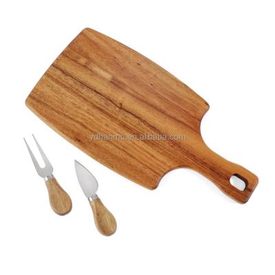 China Disposable Classic Modern Kitchen Tool Acacia Wooden Cheese Board with 2 Knives for Cheese Cutting Serving for sale