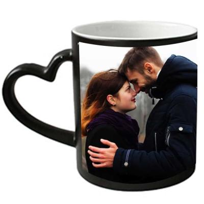 China 11oz Heart Sublimation Coated Ceramic Magic Mugs Semi-Glossy Color Change for sale