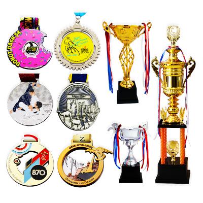 China Custom Wholesale Europe Metal Gold Winner Group Medal And Trophies for sale