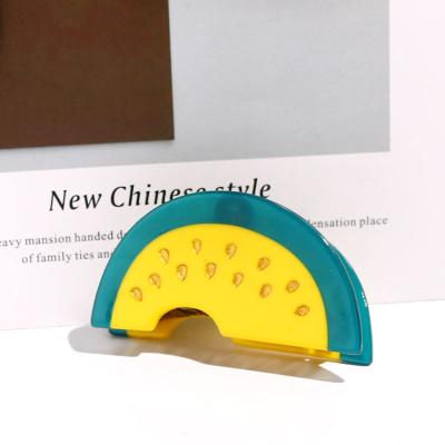 China Medium Fancy Claw 7cm Acetate Hair Claw Fruit Shape Hair Accessories Girls Hair Claw Clip Eco-friendly Unique Design Medium Fancy Claw Clip for sale