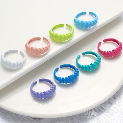 China FASHIONABLE Flower Unique Multi Size Adjustable Ring Cheap Jewelry Spray Paint Color Fine Jewelry for sale