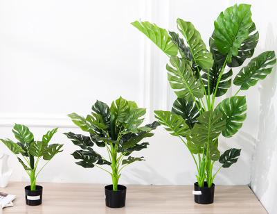 China Wholesale Artistic Customized Plastic Artificial Plants And Trees From Chinese Factory for sale