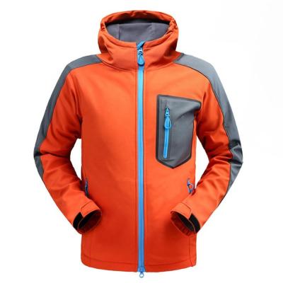 China Breathable Winter Jacket Man Softshell Shear Wear Water Proof Windproof Outdoor Clothing for sale