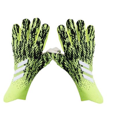 China finger & Wholesale Thumb Pad Profession Soccer Gloves Training Football Sports for sale