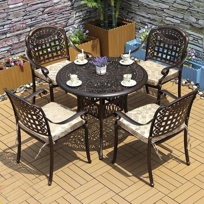 China Traditional outdoor dining tables and chairs set and outdoor cast aluminum restaurant table for sale