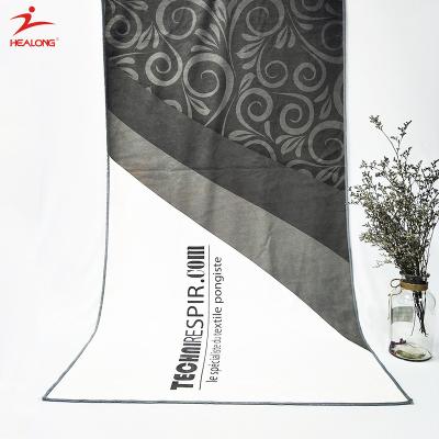 China Compressed High End Custom Healong Color Microfiber Yoga Towel Minimalist Towel for sale