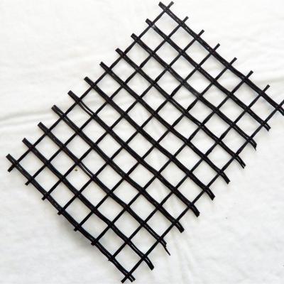 Κίνα Made In China Superior Quality Polyester Composite Geogrid For Soil Reinforcement προς πώληση