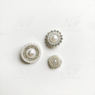 China Nickel Free Wholesale Gold Garment Accessories Fashion Nickel Free Pearl Round Button for sale