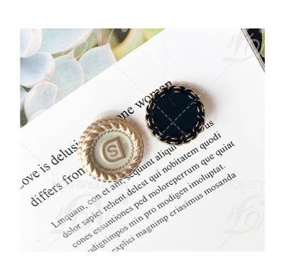 China Stylish washable wholesale black and gold alloy buttons for sale