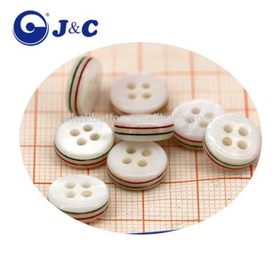 China Customized Viable Shape River Shell Button for sale