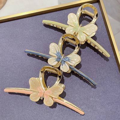 China Custom ALLOY Good Quality Hair Claw Clip Hair Claw Clips Rhinestone Butterfly Hairpin for sale