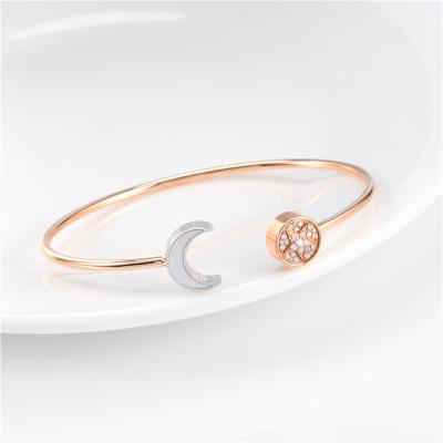 China Romantic Adjustable Expandable Moon Star Charm Fashion 18k Gold Crystal Bangle Bracelet Woman for sale