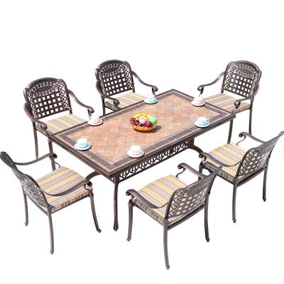 China Contemporary Outdoor Cast Aluminum And Iron Table Art Chairs Courtyard Balcony Creative Table And Chairs for sale