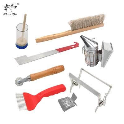 China China Bee Farm New Product Beekeeping Tool Kits Beekeeping Equipment for sale