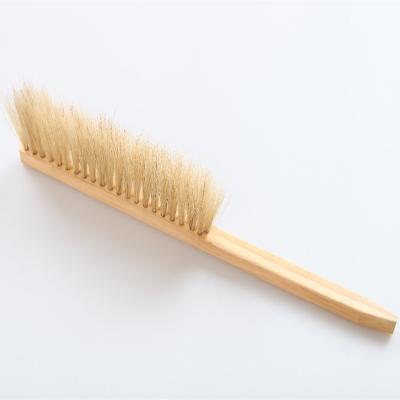 China Beekeeping Equipment Wooden Handle Bristle Bee Brush For Beekeeper for sale