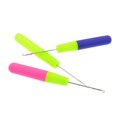 China More Styles Crochet Hooks Wig Needle Hot Selling Crochet Hook For Hair Extension Tools Handle Crochet Hook Set Afro Braiding Plastic Knitting Needle for sale