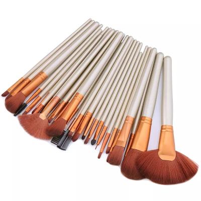 China Custom Brand Logo Professional Private Label Makeup Brush 32pcs Luxury High Quality Wholesale Custom Professional Makeup Tool Brus for sale