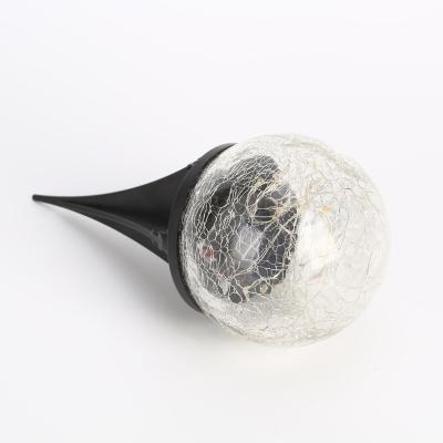 China Waterproof Glass Ball Outdoor Spherical Garden Solar Garden Crack Lawn Light for sale