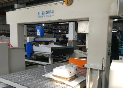 Cina Centro di lavorazione verticale della macchina automatica del tornio di CNC di comando digitale in vendita