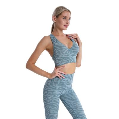 China Wholesale Breathable Tiger Stripe Tight Sports Running Yoga Clothing Fall Yoga Set For Women for sale