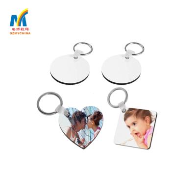 China Gift Wholesale Blanks Wooden Keychains For MDF Sublimation / T-shirt Keychains for sale