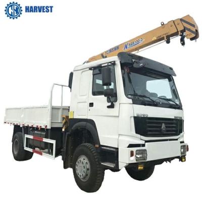 China 4t que levanta caminhão da movimentação 266hp da roda de Sinotruk LHD 4x4 da capacidade todo o montou o guindaste à venda