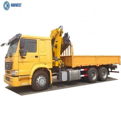 China 371hp motor Sinotruk Howo 6x6 10 Ton Knuckle Boom Crane Truck à venda