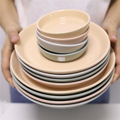 China Factory Wholesale Stock Round Dishes And Shiny Glazed Modern Ceramic Dishes / Set Stocked Restaurant Dish for sale