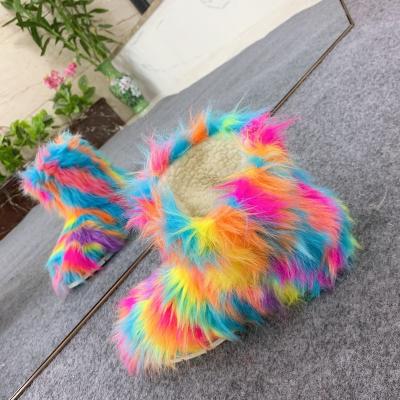 China 2020 Customized Fluffy Boots Rainbow Color Fur Flats Shoes Faux Fur Flats Shoes Anti-Smell Fur Headband Snow Boots 2020 For Winter women for sale