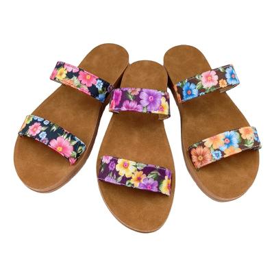 China Wholesale PVC Women Lightweight Sandals Print To Dye Tiing Comfortable Slipper Casual Slippers for sale