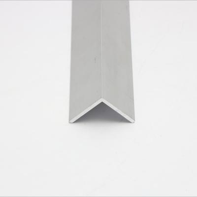 China Transport Tools Customizable Factory Directly To Provide High Quality 304 Material Aluminum Angle Bar for sale