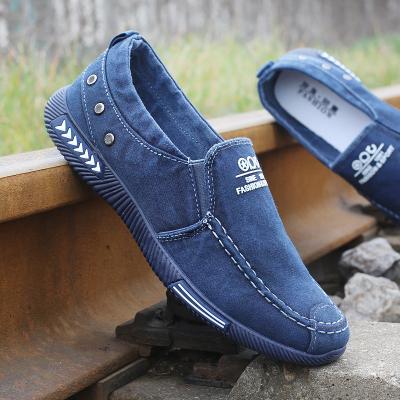 China Cushioning big shoes men's casual shoes, wholesale designer shoes for men, fashionable flat men's canvas casual shoes for sale