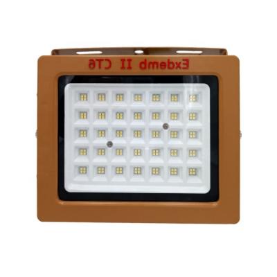 China High Quality High Brightness IP66 Floodlight Industrial Outdoor Waterproof Square LED Flood Light For Gas Station Tunnel Workshop for sale