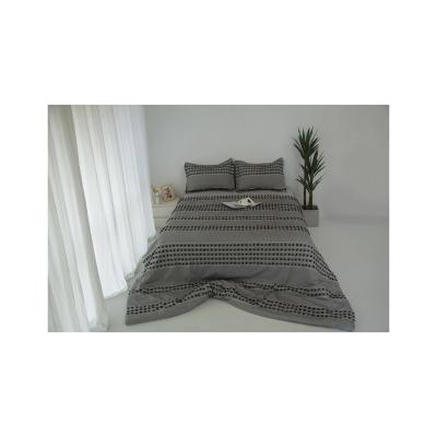 China Custom Soft Logo China Supplier Customization Exquisite Gray Cotton Cutting Motif Bedding Soft Set for sale