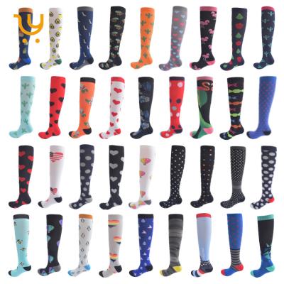 China Wholesaler Polyester Football Sock Antibacterial Custom Nylon Knee High Running Recycling Sports Socks 20-30 mmHg Woman Compression Socks for sale