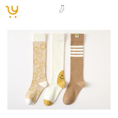 China Fashion High Quality QUICK DRY Trend Tube Top Socks Wholesale Designer Socks Cotton Letter Socks For Women for sale