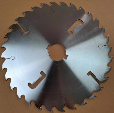 China Tilted Wood Cutting Solid Carbide Saw Blades Wood Working Saw Blades Sawmill Saw Blades for sale