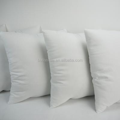 China 16x16 18x18 White Wholesale Custom PP Cotton Square Vacuum Packing Cushion Pillow Insert for sale