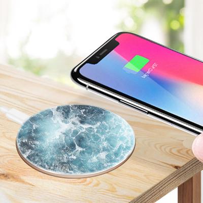 China Mobile Phone Wireless Charger For iphone Fast Charging Custom Cheap Charger for sale