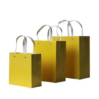 China Recyclable Cheap Custom Printed Shopping Bag Low Cost Paper Bag Color Paper Bag Luxury Retail Supplier for sale