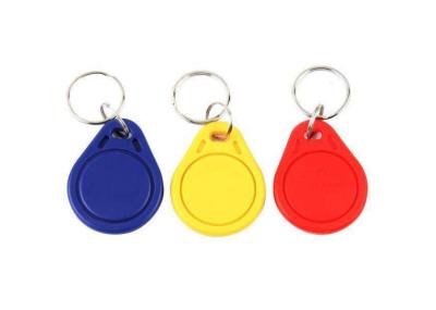 China Los ABS de la tarjeta del metal RFID del sistema del control de acceso impermeabilizan la llave Keyfob de la puerta de 13.56mhz 125Khz en venta