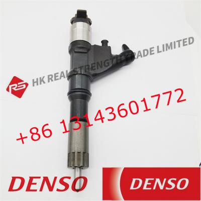 China For SINOTRUK HOWO 61540080017A DENSO Diesel Injector 095000-6700 0950006700 for sale